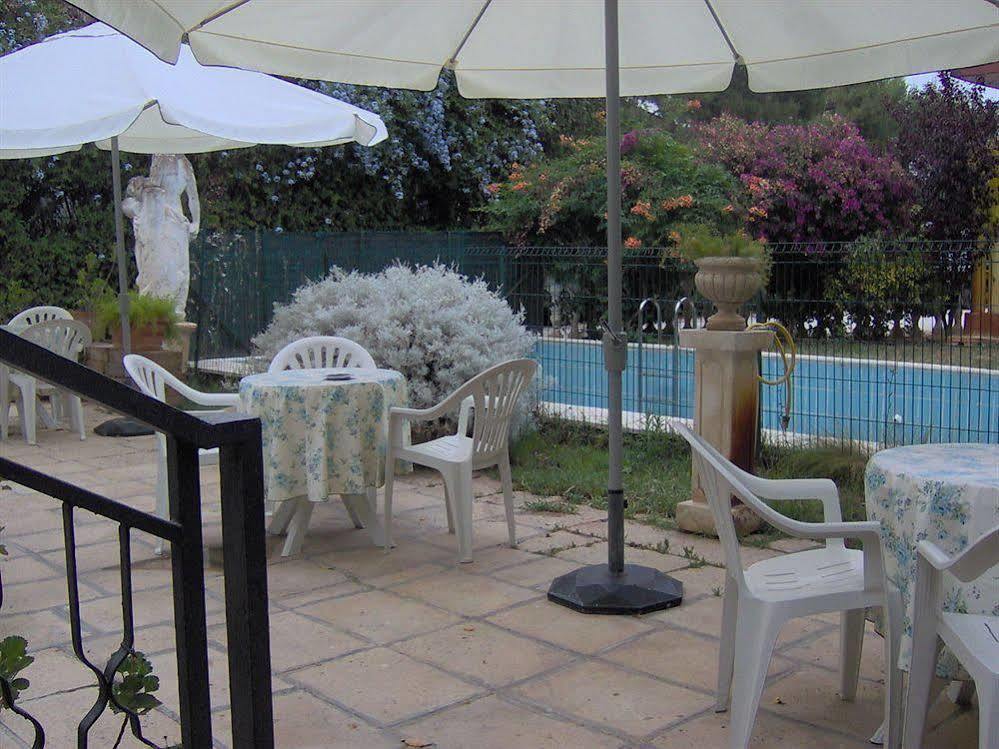 Bed and breakfast Santa Fara 3*